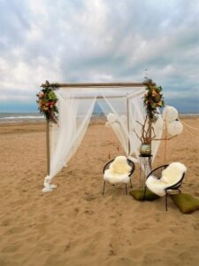 Bruiloftstyling op het strand